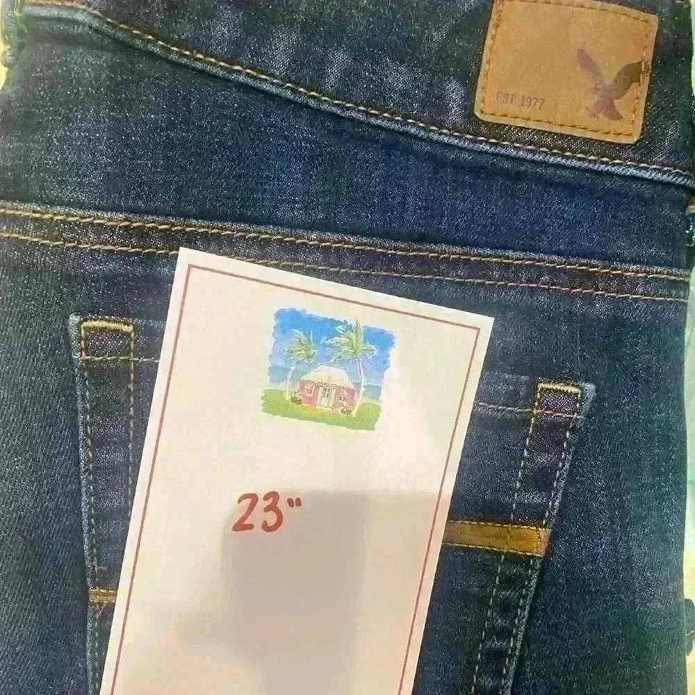 AMERICAN EAGLE Artist Crop Jeans Inseam 25” Sz 4 Worn Once - Picture 5 of 5